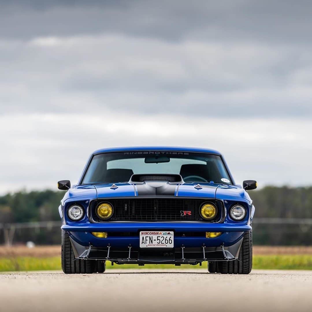 CarsWithoutLimitsさんのインスタグラム写真 - (CarsWithoutLimitsInstagram)「700HP 1969 Ford Mustang Mach 1 Photos @jeremycliff  Built by @ringbrothers  #carswithoutlimits #mustangmach1」2月24日 7時22分 - carswithoutlimits