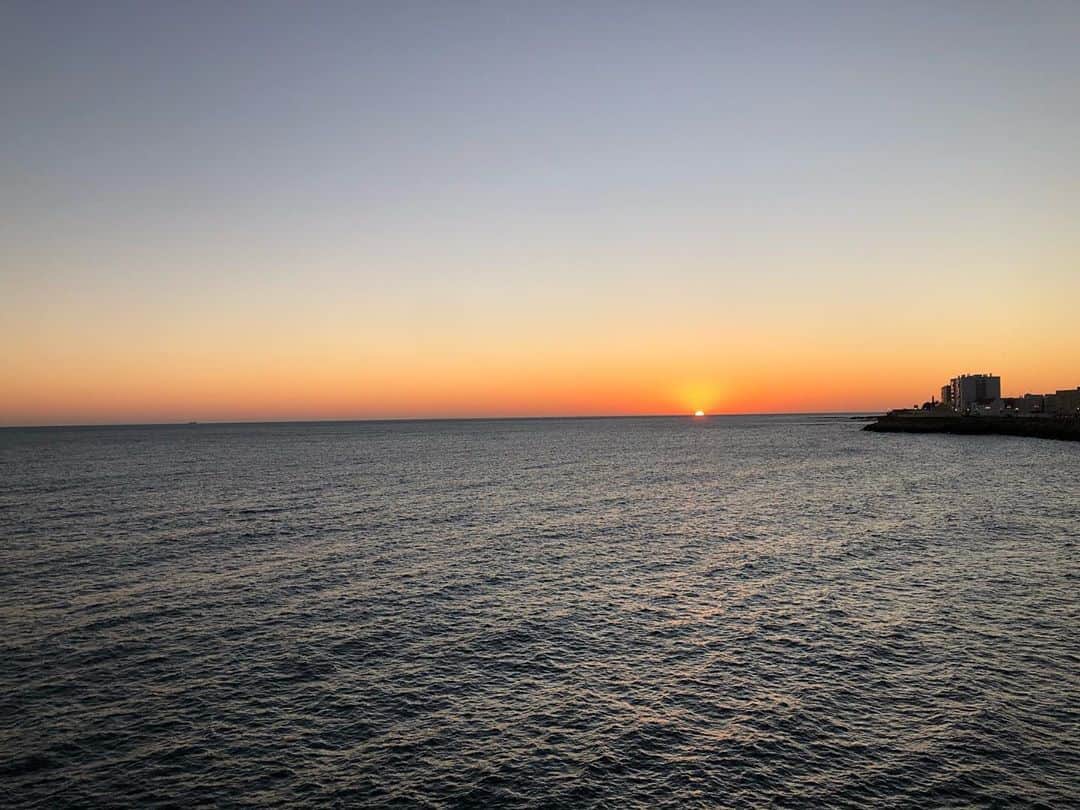 ティモシー・ドレンスキーのインスタグラム：「When you make it just in time. 🌅」