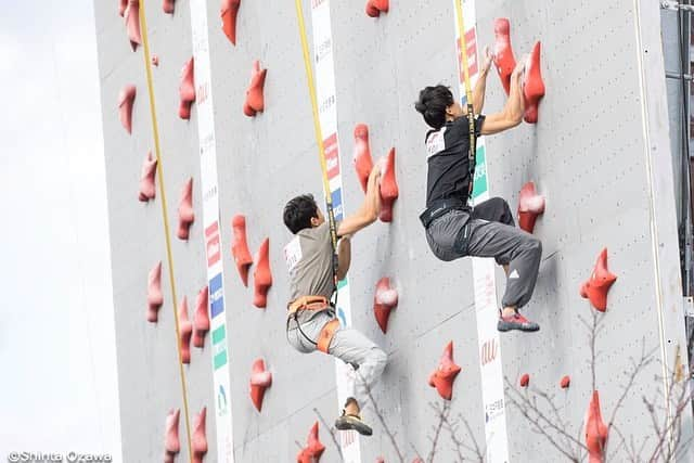 藤井快さんのインスタグラム写真 - (藤井快Instagram)「Speed Japan cup was 16th place in the final round. I felt my power was bit tired.But, I feel getting better. Next competitions will be after two weeks!! • スピードジャパンカップは決勝16位でした。 ここ数日、なかなか疲労が抜けず、万全な状態ではない形での出場になってしまい、応援していただいている方々には申し訳ない結果になってしまいました。ですが、次に向けてはしっかりと良くなっているので、まだまだ頑張ります。 次は二週間後のリードジャパンカップ！頑張ります! • 写真は予選を共にした杉本さんと！📸 • Photo by @shintaozawa •  @adidasterrex  @fiveten_official  @alpinawatchesjapan  @au_official  @in_jelly_  @morinagatraininglab  @organicclimbing  @frictionlabs  #adidas #fiveten #alpinawatches #TEAMau #森永製菓 #減量」2月24日 9時08分 - fujii_kokoro