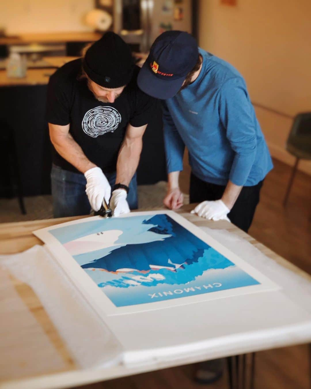 Alex Strohlさんのインスタグラム写真 - (Alex StrohlInstagram)「The limited edition Chamonix prints just got signed, embossed and numbered by Pete and I. Filled with gratitude to be able to put out tangible work into the world and hopefully your house/ office. There’s a few left on the site — alexstrohl.com/chamonix」2月24日 10時27分 - alexstrohl