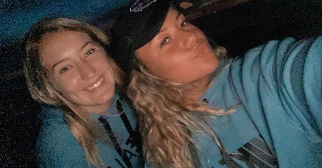 Jazmyn Fobergのインスタグラム：「for life🤞🏼🖤」