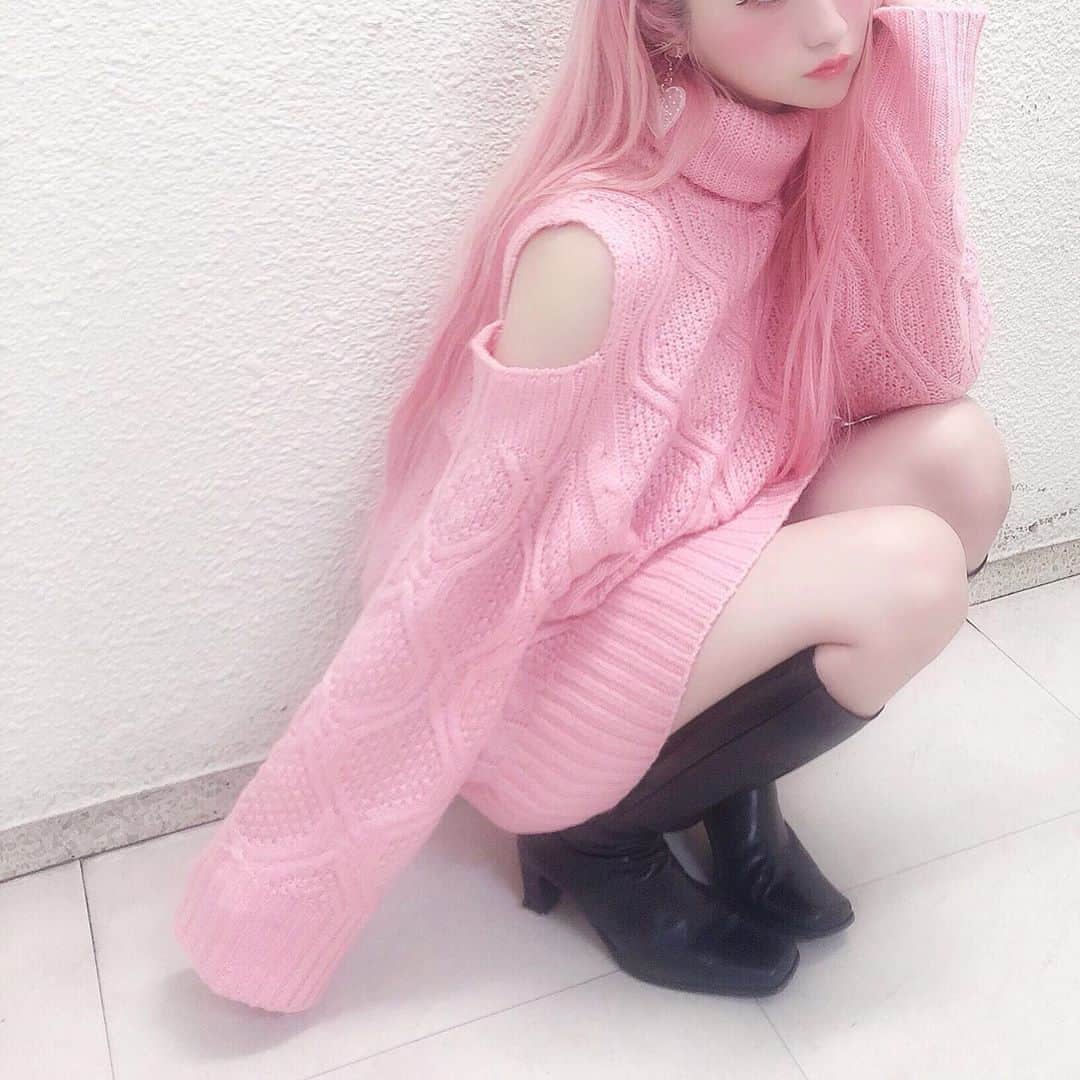 胡桃兎愛のインスタグラム：「pink code🎀」