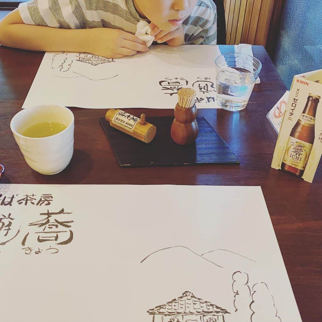 二ノ宮知子さんのインスタグラム写真 - (二ノ宮知子Instagram)「昨日は長男とふたりで蕎麦デート。 のんびり歩いて梅など見たり。」2月24日 12時18分 - tomokoninomiyaa