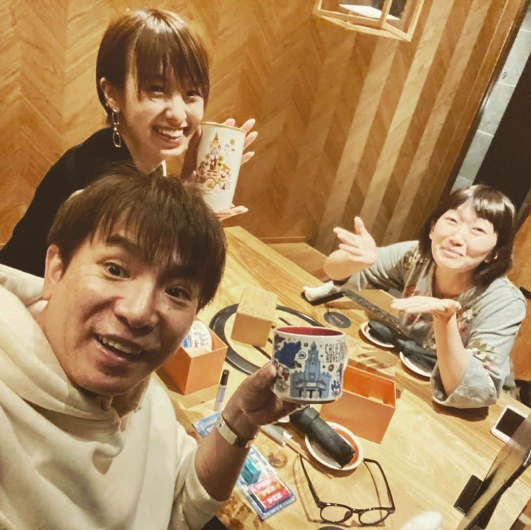 濱口優さんのインスタグラム写真 - (濱口優Instagram)「#川村エミコ　さん #カルフォルニアディズニーランド #お土産 #ありがとうございます」2月24日 23時18分 - hamaguchi_masaru