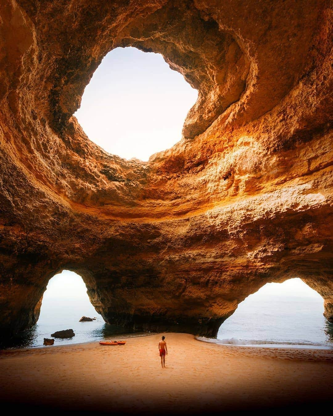 BEAUTIFUL DESTINATIONSさんのインスタグラム写真 - (BEAUTIFUL DESTINATIONSInstagram)「Million years in the making...🇵🇹✨ Benagil Cave is a highlight of any trip to the Algarve region of Portugal. It’s staggering to describe the sheer scale of this incredible sea cave, 🌊 this image is actually a complication of 6 images stitched together! Who do you know that would love to see this? (📸: @jamesrelfdyer 📍: Portugal)」2月24日 22時11分 - beautifuldestinations