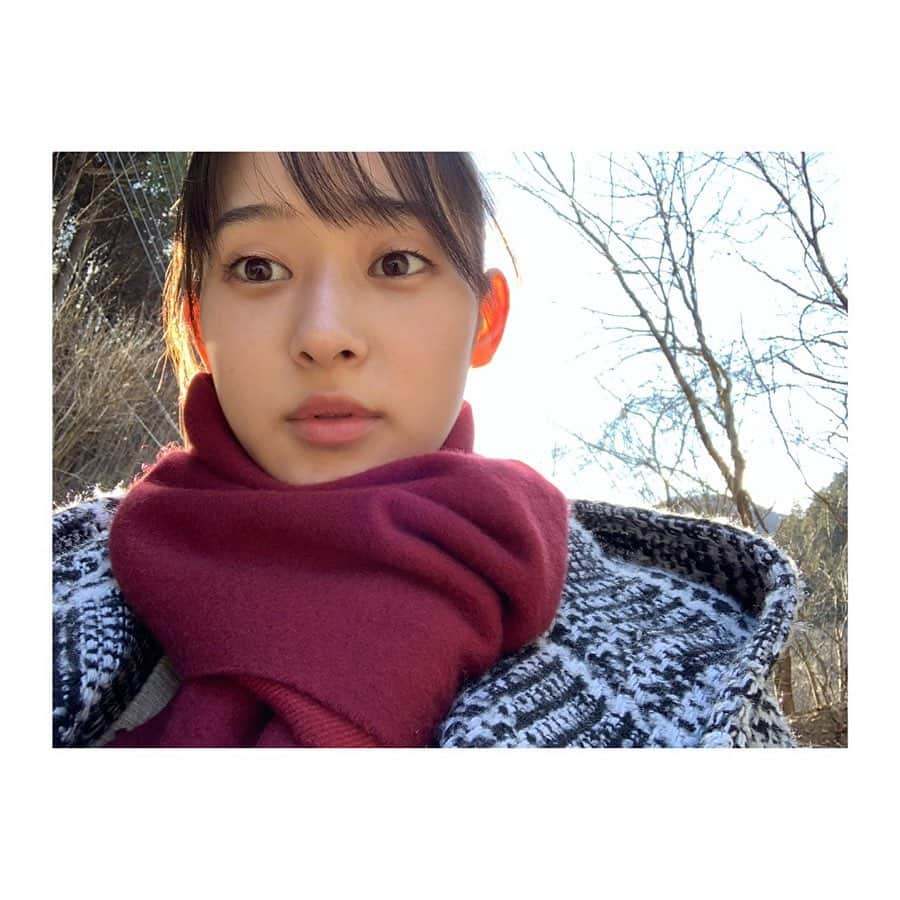 松井瑛理さんのインスタグラム写真 - (松井瑛理Instagram)「｜ いつも同じマフラーだね🧣 #今日も1日 #お疲れ様でした#😊」2月24日 22時15分 - eri_matsui_official