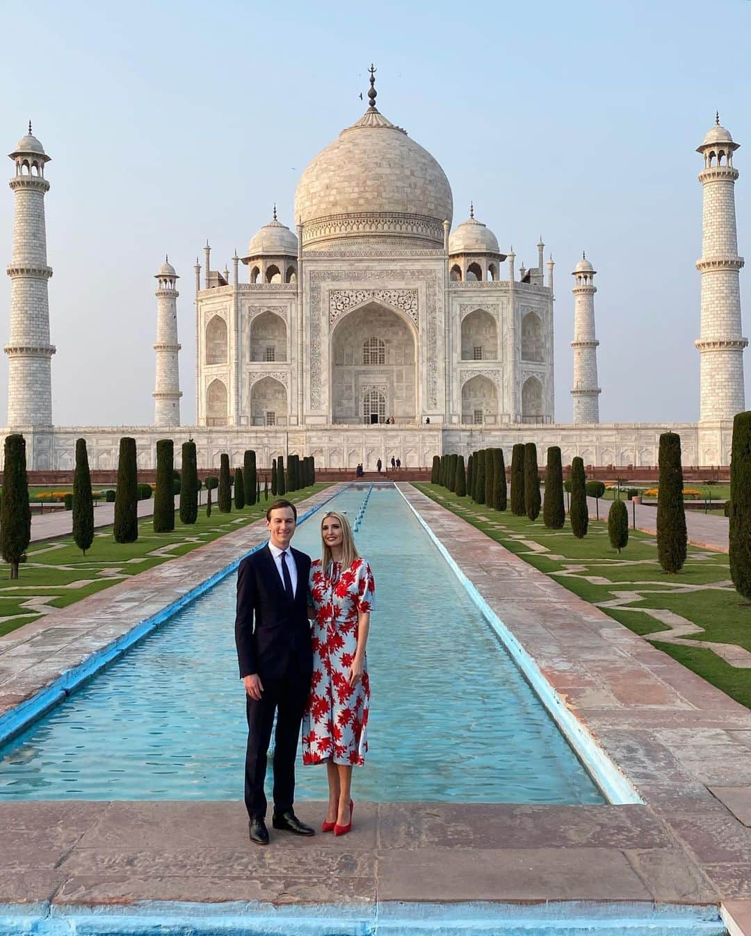 イヴァンカ・トランプさんのインスタグラム写真 - (イヴァンカ・トランプInstagram)「The grandeur and beauty of the Taj Mahal is awe inspiring!」2月24日 22時28分 - ivankatrump