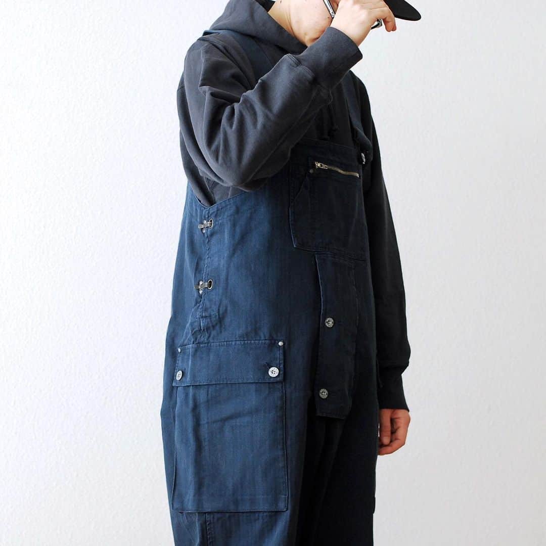 wonder_mountain_irieさんのインスタグラム写真 - (wonder_mountain_irieInstagram)「_ Nigel Cabourn / ナイジェルケーボン “LYBRO P-61 NAVAL DUNGAREE HB” ￥39,600- _ 〈online store / @digital_mountain〉 https://www.digital-mountain.net/shopdetail/000000011122/ _ 【オンラインストア#DigitalMountain へのご注文】 *24時間受付 *15時までのご注文で即日発送 *1万円以上ご購入で送料無料 tel：084-973-8204 _ We can send your order overseas. Accepted payment method is by PayPal or credit card only. (AMEX is not accepted)  Ordering procedure details can be found here. >>http://www.digital-mountain.net/html/page56.html _  #NigelCabourn #ナイジェルケーボン _ 本店：#WonderMountain  blog>> http://wm.digital-mountain.info/blog/20200211-1/ _ 〒720-0044  広島県福山市笠岡町4-18  JR 「#福山駅」より徒歩10分 (12:00 - 19:00 水曜、木曜定休) #ワンダーマウンテン #japan #hiroshima #福山 #福山市 #尾道 #倉敷 #鞆の浦 近く _ 系列店：@hacbywondermountain _」2月24日 14時18分 - wonder_mountain_