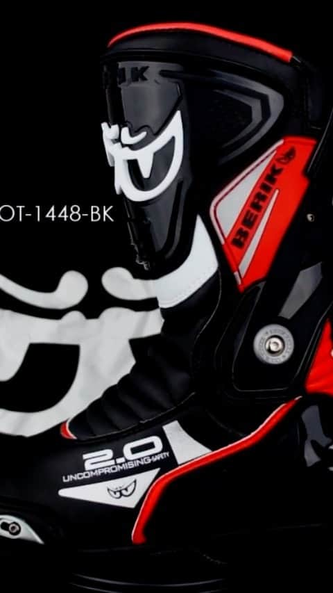 berikのインスタグラム：「BERIK Racing Boots BOT-1448-BK 3COLORS 10SIZES #berik #dainese #alpinestars #taichi #hyodo #kusitani #べリック #レーシングブーツ #バイク　#biker」