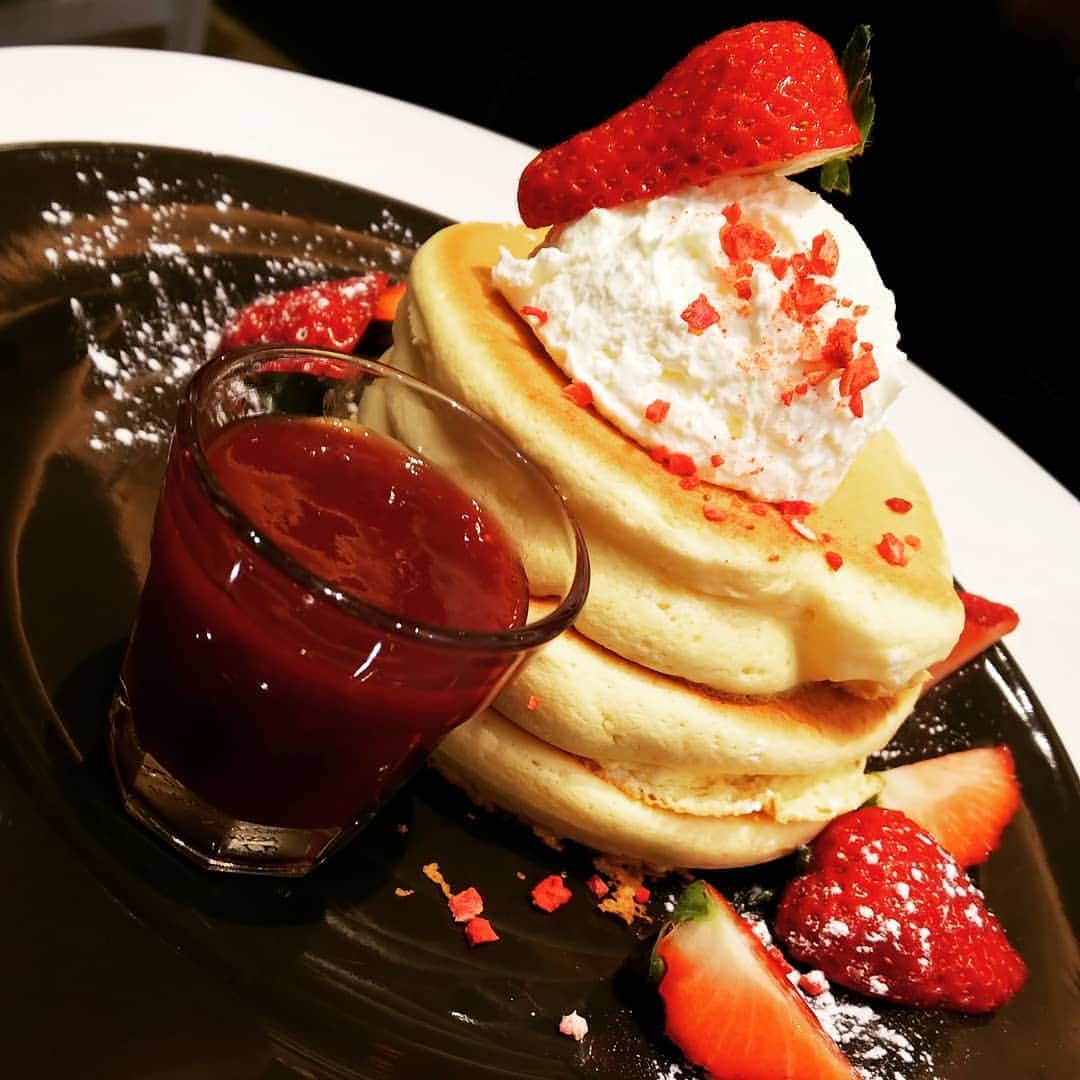 朝比奈京子（今井花菜）のグルメインスタ