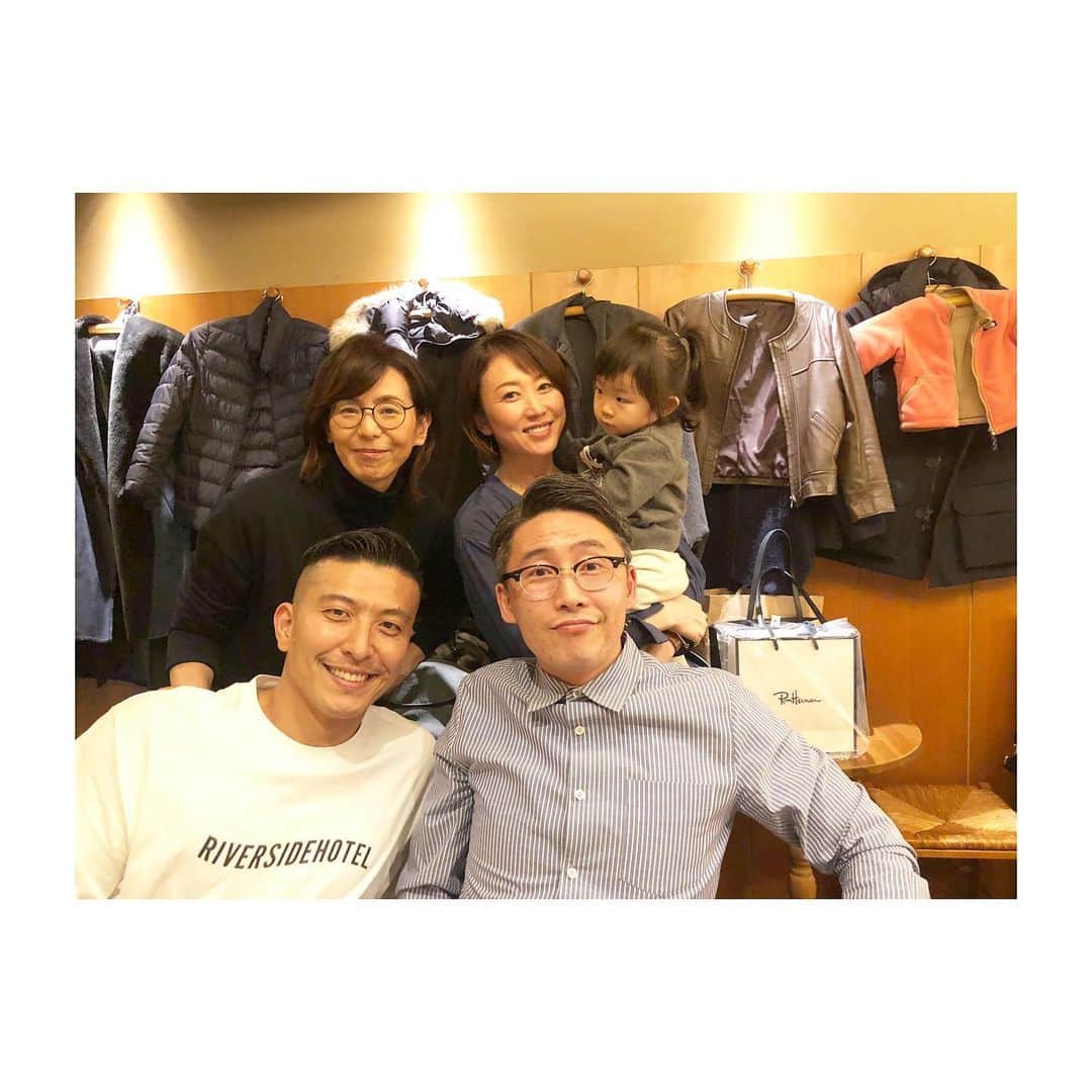 寺内健のインスタグラム：「先日、オリンピアンの先輩でもあるバドミントン陣内さんと雅美さん、そして雅美さんの旦那さんでもある小学校からの親友とお食事ご一緒させてもらいました。非常に楽しい時間で、日々のトレーニングに向けパワーチャージ出来ました💯」