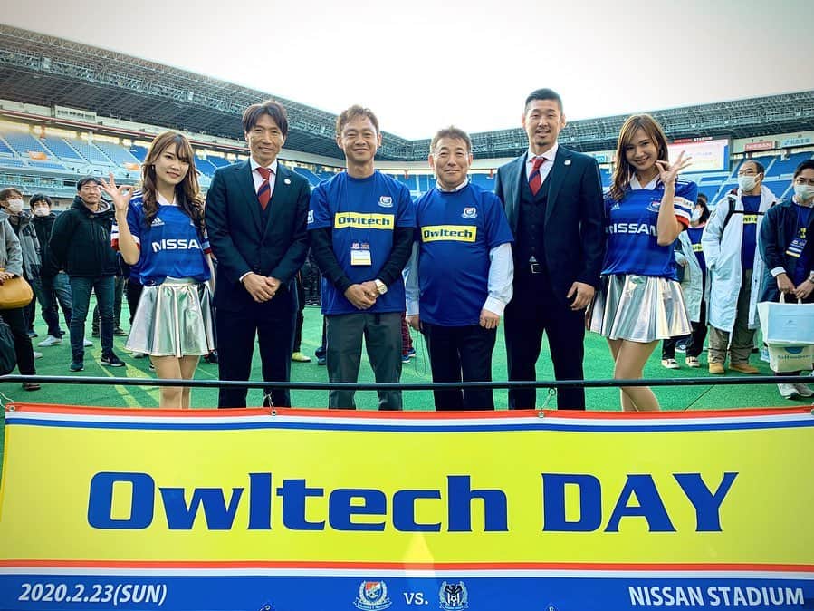 波戸康広さんのインスタグラム写真 - (波戸康広Instagram)「・﻿ 開幕戦のOwltech DAY は様々なイベントがありました！﻿ ﻿ トリコロールランドでは『サッカー×モータースポーツ』  脇阪寿一さん初め松田次生さん、ロニー・クインタレッリさんとトークショー🎤﻿ ﻿ そして、ガンバ大阪OBの播戸竜二さんと試合の見どころや懐かしい話もしながらトークショーを行いました🎤﻿ ﻿ スタジアムに来れば親子三世代楽しめる環境作りを今後も画策していきたいです。﻿ ﻿ ﻿ #fmarinos #日産スタジアム #owltech #スーパーgt﻿ #脇坂寿一 #松田次生 #ロニークインタレッリ #nismo﻿ #ドライバー #波戸康広 #ambassador #播戸竜二﻿ #親子三世代が楽しめる場所 #instagood #instaphoto」2月24日 17時34分 - hato.official