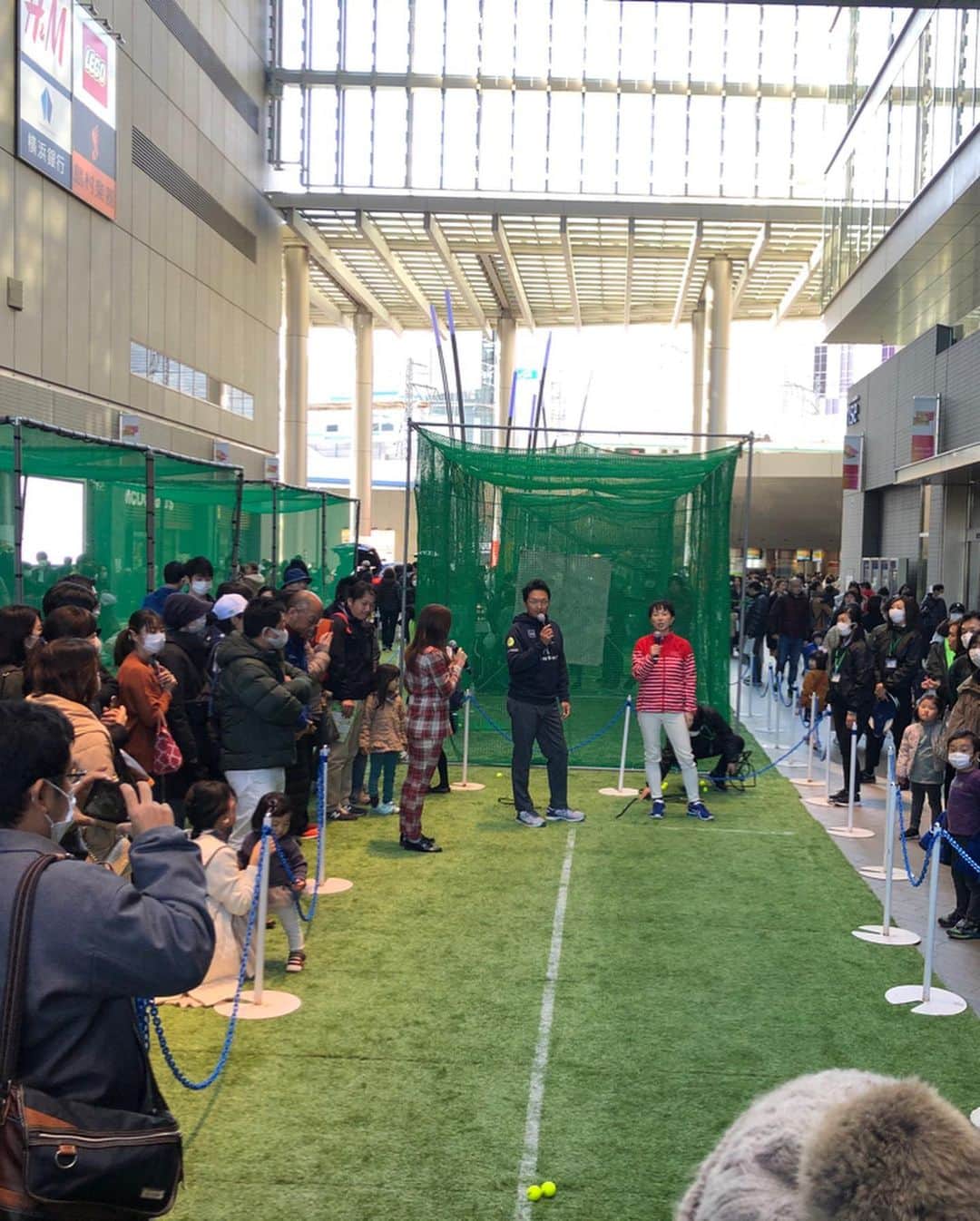 SHINDODAISUKEさんのインスタグラム写真 - (SHINDODAISUKEInstagram)「#pushupsports #二子玉川RISE #LEXUS #東尾理子さん #ゴルフキッズ沢山 #🙏✨✨✨ #ティアワン」2月24日 17時45分 - daisukeshindo
