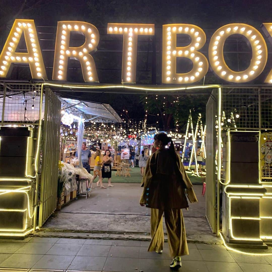 愛花さんのインスタグラム写真 - (愛花Instagram)「#artbox #thailand #🇹🇭 #タイ旅行」2月24日 19時37分 - hi_erica_official