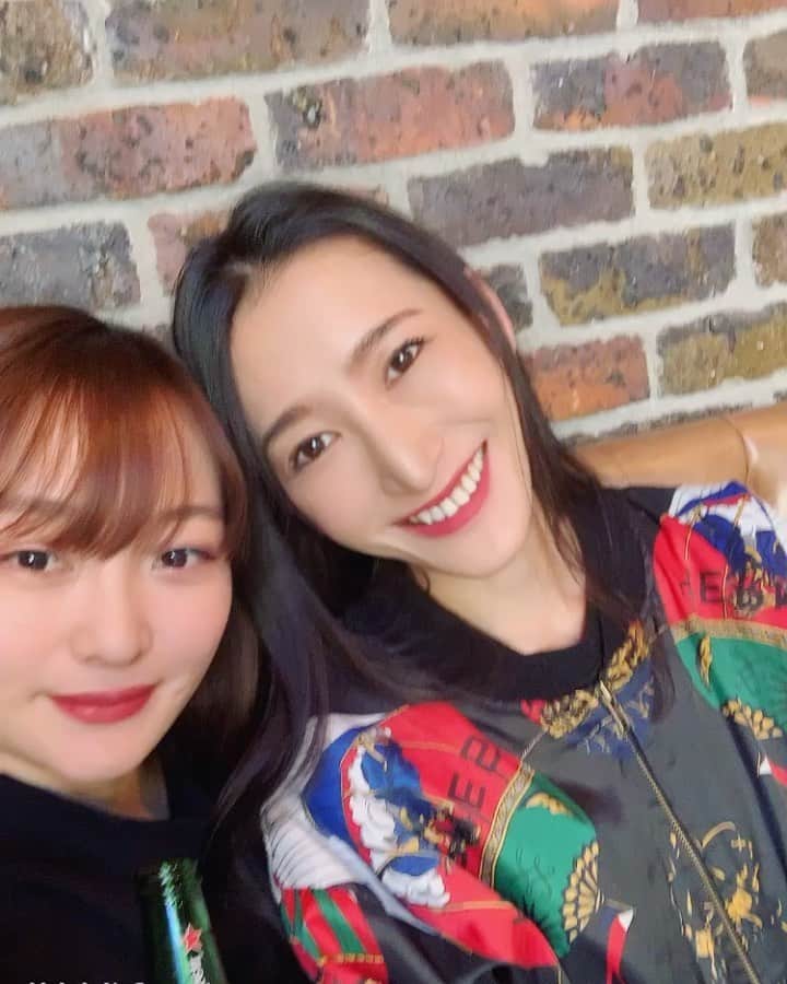 ELISAのインスタグラム：「画質よすぎて🥰�きゃぴきゃぴ♡ #珍しく素直に折れてくれた笑 #実行楽しみだね笑笑 @tyrol83 @elisa_0414」