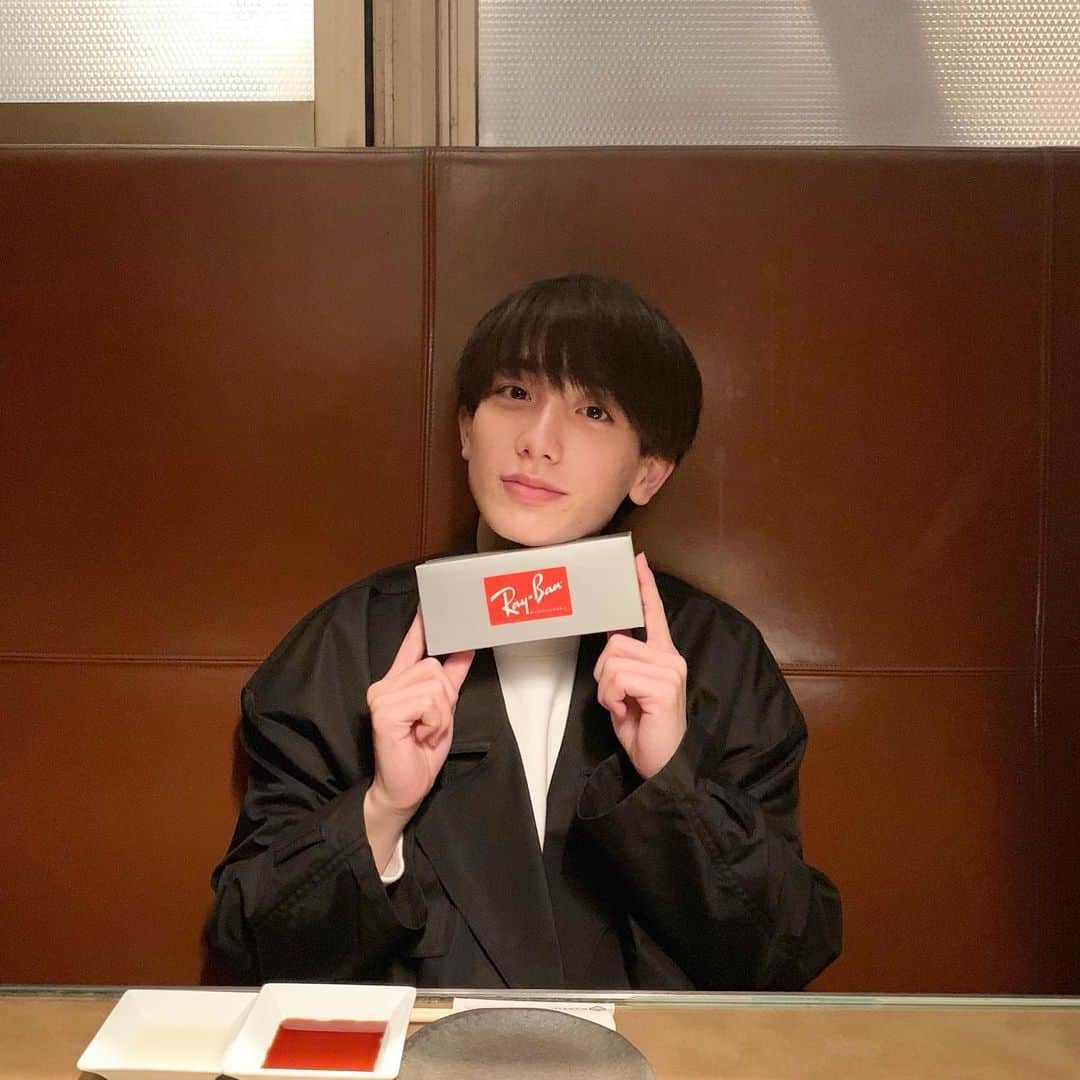 小西詠斗のインスタグラム：「ふみやがくれました ずっと欲しかったやつ！」