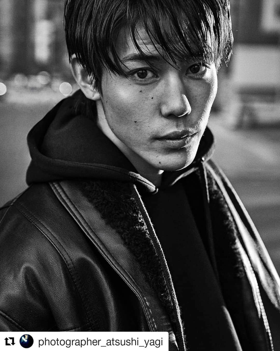 広瀬達也のインスタグラム：「#Repost @photographer_atsushi_yagi (@get_repost) ・・・ @image_models @img_enter #photographer #atsushiyagi #八木淳 #カメラマン #フォトグラファー  #model #モデル #mensmodel #メンズモデル #sony #sonya7riv #portrait #ポートレイト」