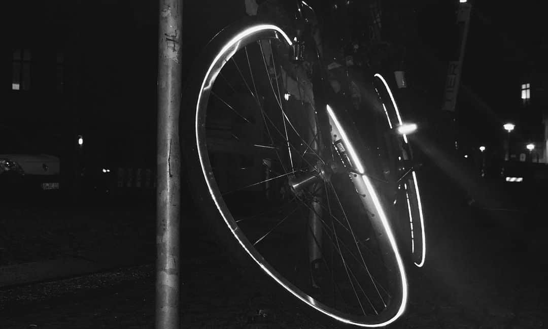 Boran Kuzumさんのインスタグラム写真 - (Boran KuzumInstagram)「sad bikes. [Berlin, 2020]」2月24日 21時10分 - borankuzum