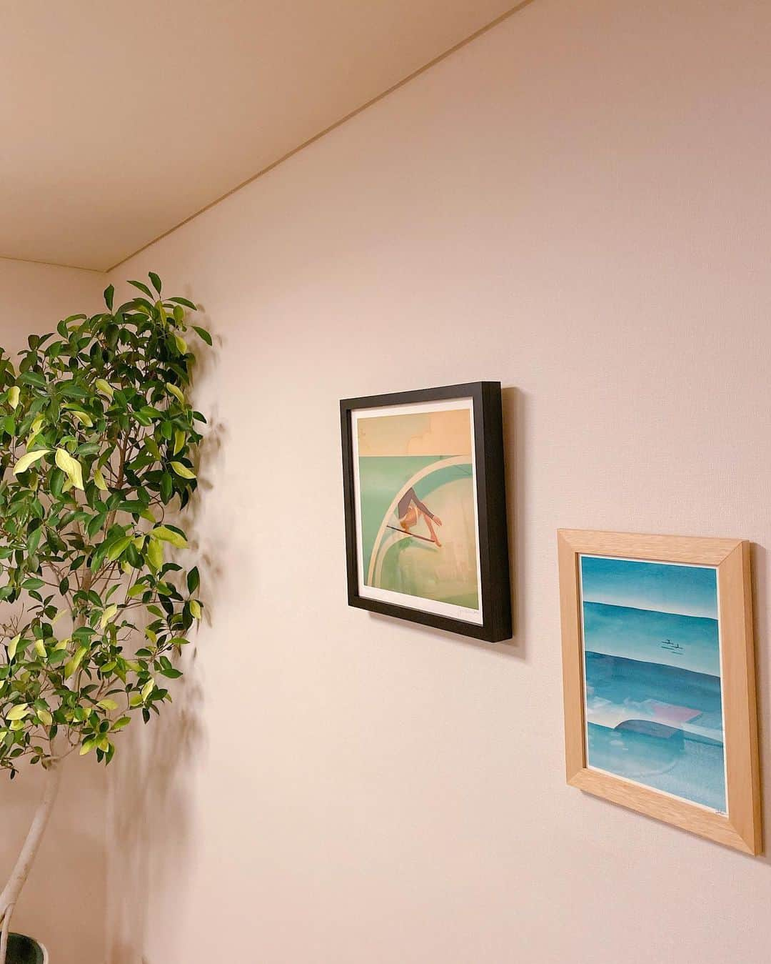 弓削智久さんのインスタグラム写真 - (弓削智久Instagram)「new🖼 #greenroomgallerykamakura 🙏 #tylerwarren  #jonasclaesson  #surf #art #artprint」2月24日 21時21分 - tomohisayuge