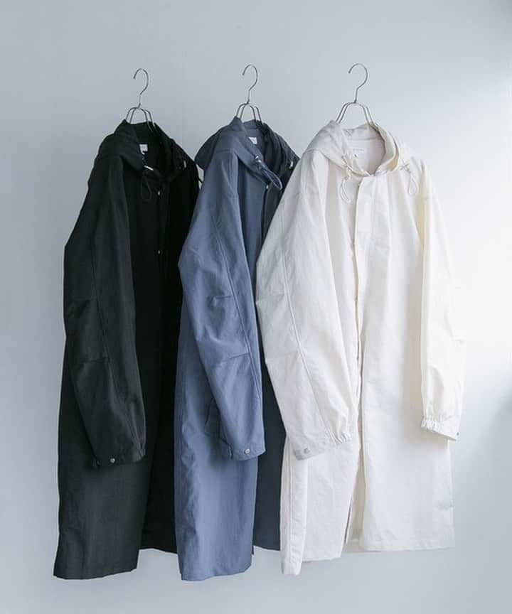 のインスタグラム：「-men's new in-﻿ ﻿ ﻿ 着脱可能なキルティングライナーを搭載した3シーズンアウター。﻿ モッズパーカーとマウンテンパーカーを足して割ったようなミニマムデザインは、現代のトレンドシーンにも合致。﻿ 春らしい抜け感のあるスタイリングで合わせたい。﻿ ﻿ ﻿ ﻿ #urbanresearch﻿ #アーバンリサーチ ﻿」