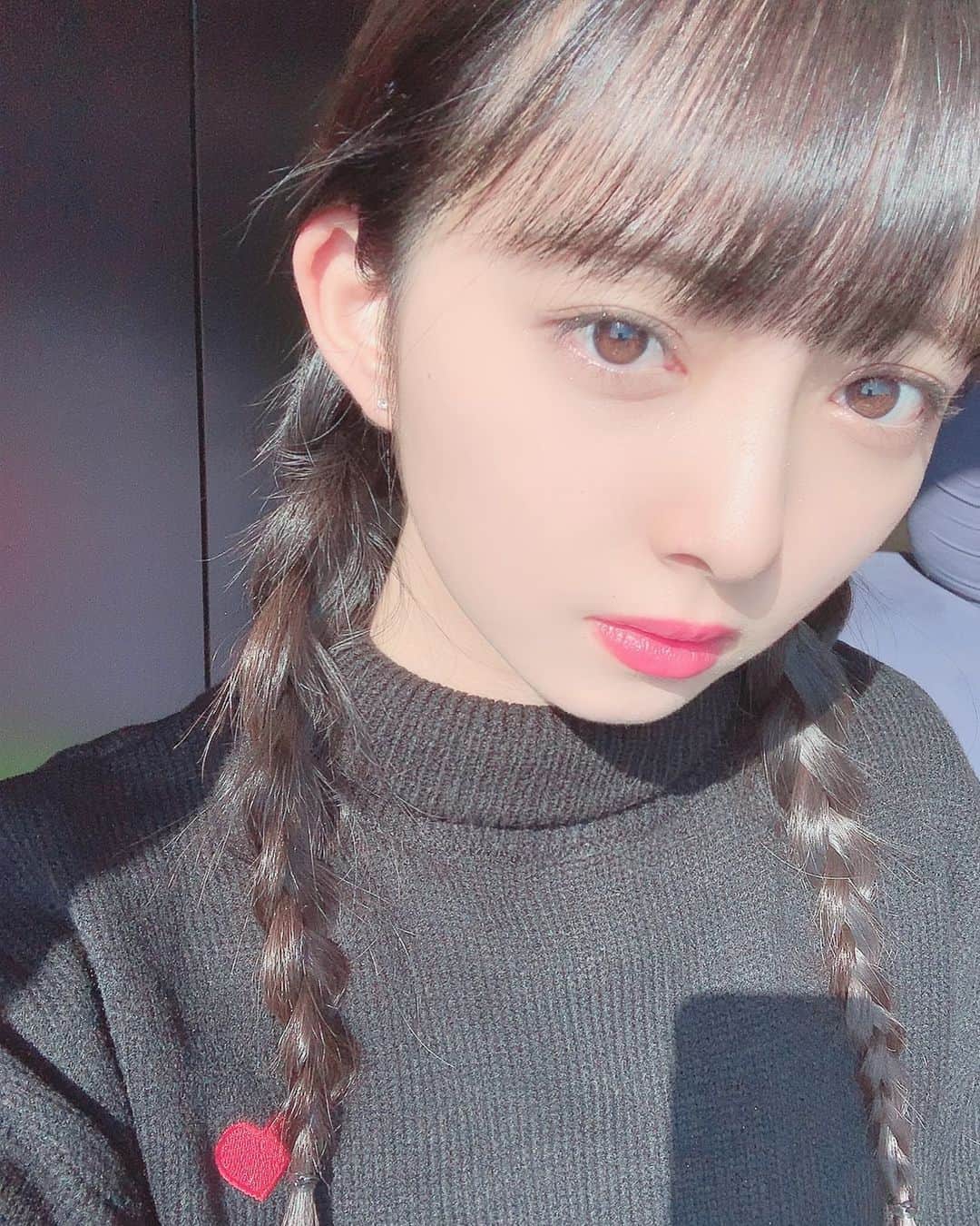のインスタグラム：「自然光最高」
