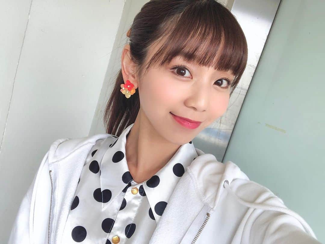 吉川千愛のインスタグラム：「ラブボム衣装⚫︎⚪︎⚫︎⚪︎⚫︎⚪︎ #LinQ #吉川千愛 #こんにちあ #あいんちゅ #エドマッチョ #えどまっちょ」