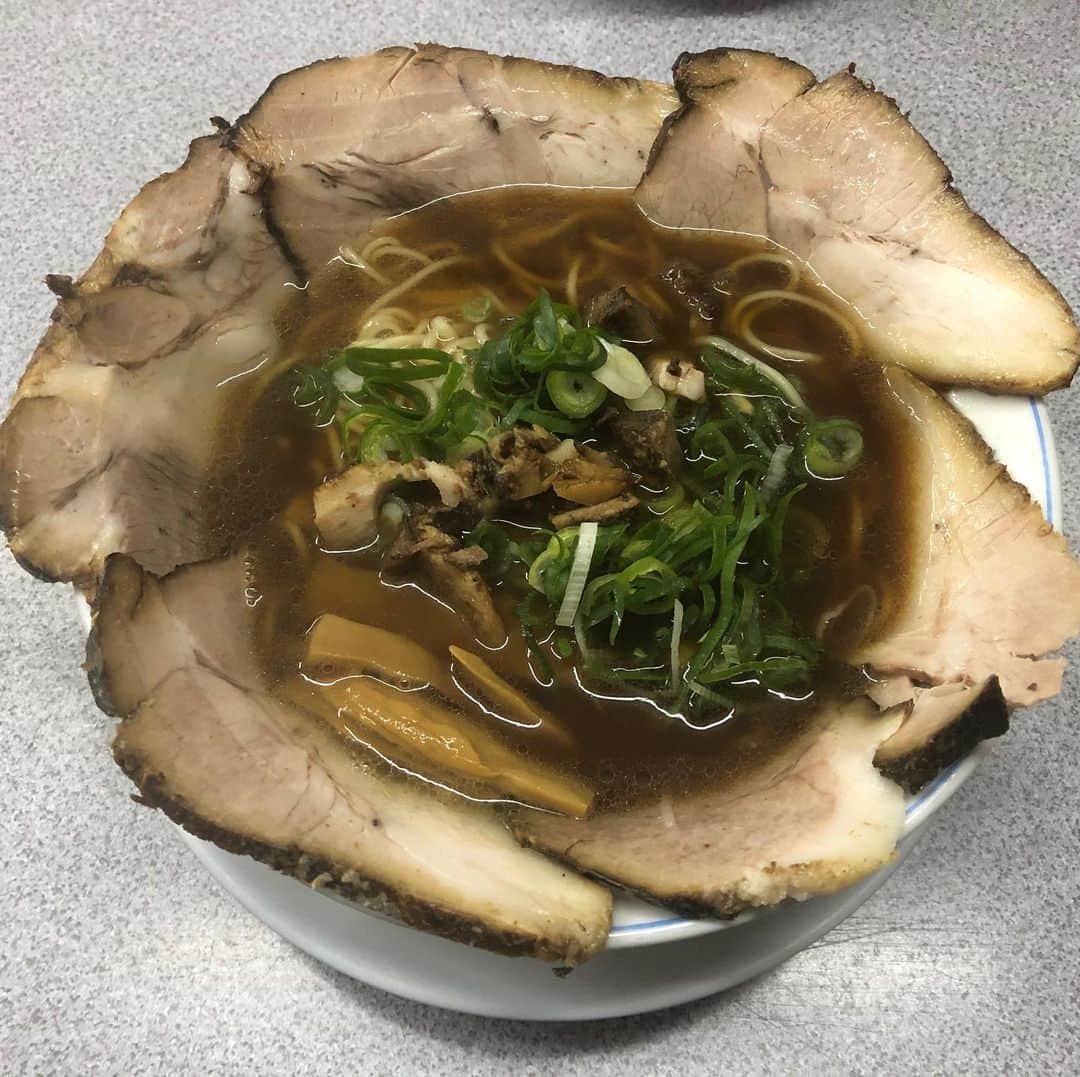 丸山ゴンザレスのインスタグラム：「関西旅のシメはラーメンでした。」