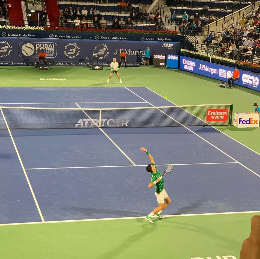 クリストフ・ルメールさんのインスタグラム写真 - (クリストフ・ルメールInstagram)「Lucas and I watching Djokovic first round at ATP Dubai open ! #djokovic #atp #dubaitennis #ルメール騎手 #fatherandson#intermiamicf #mls #miamisoccer」2月25日 0時35分 - christophelemaire_officiel