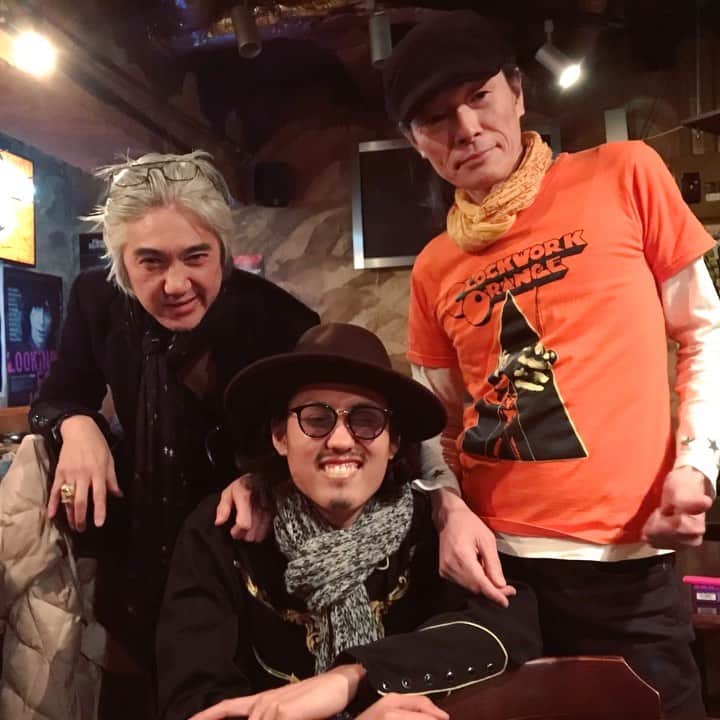 のインスタグラム：「♤ 新宿最高 歌舞伎町大好き KAVACH⚡︎YA OK  #君と逢う新宿 #kavach⚡︎ya  #イノクチタカヒロ  #ウエサKフリーマン  #イマイアキノブ #dirtychord  #imaiakinobu」