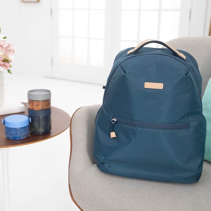 Skip Hopさんのインスタグラム写真 - (Skip HopInstagram)「We love an eco-chic approach for carrying all of our essentials. 🎒♻️ Made from recycled plastic bottles, our Go Envi Eco-Friendly Diaper Backpack is durable, lightweight, holds a ton and comes with a a reusable food tower! Tap to shop. 🙌  #diaperbag #parenting #ecofriendly #recycle #skiphop」2月25日 2時02分 - skiphop