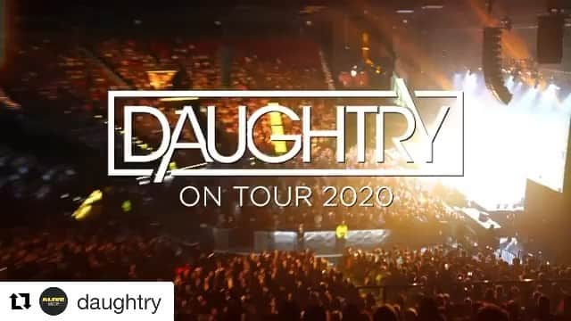 クリス・ドートリーのインスタグラム：「#Repost @daughtry with @get_repost ・・・ We are heading back out on tour!! 🤘🤘🤘Who's coming? 🎟️ FOR TICKETS HIT LINK IN BIO 🎟️ #Daughtry #2020 #Tour - More dates to be announced soon 👊 Stay tuned!!」