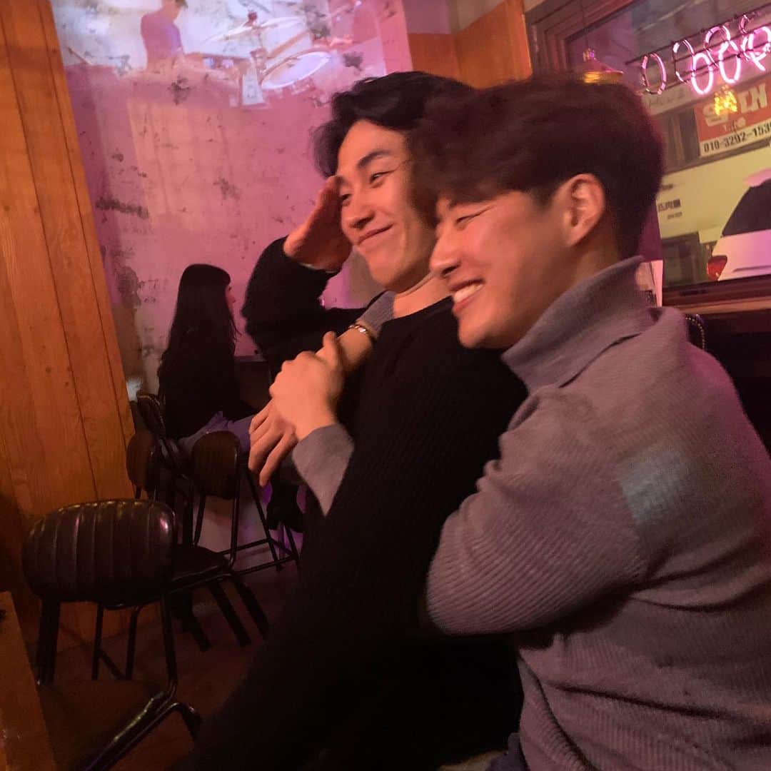 ジュノさんのインスタグラム写真 - (ジュノInstagram)「형믿고 8년이란 시간을 따라와준 우리동생 항상고맙구, 항상 미안하며, 너무나도 사랑한다. . . . #슬픈밤이네 #JG #형제」2月25日 2時34分 - joonho_jg