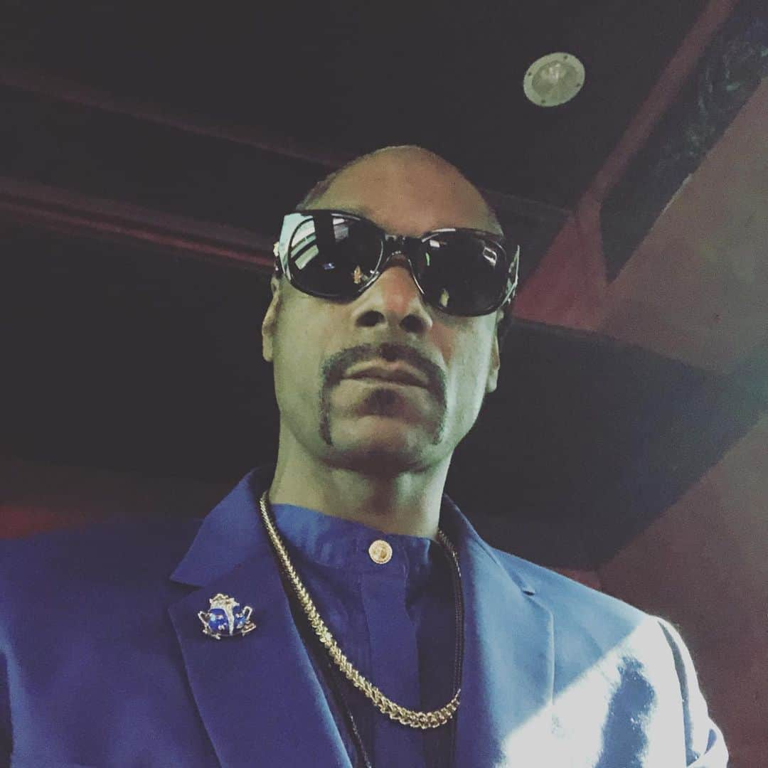 スヌープ・ドッグさんのインスタグラム写真 - (スヌープ・ドッグInstagram)「🌹🙏🏾🏀」2月25日 2時39分 - snoopdogg