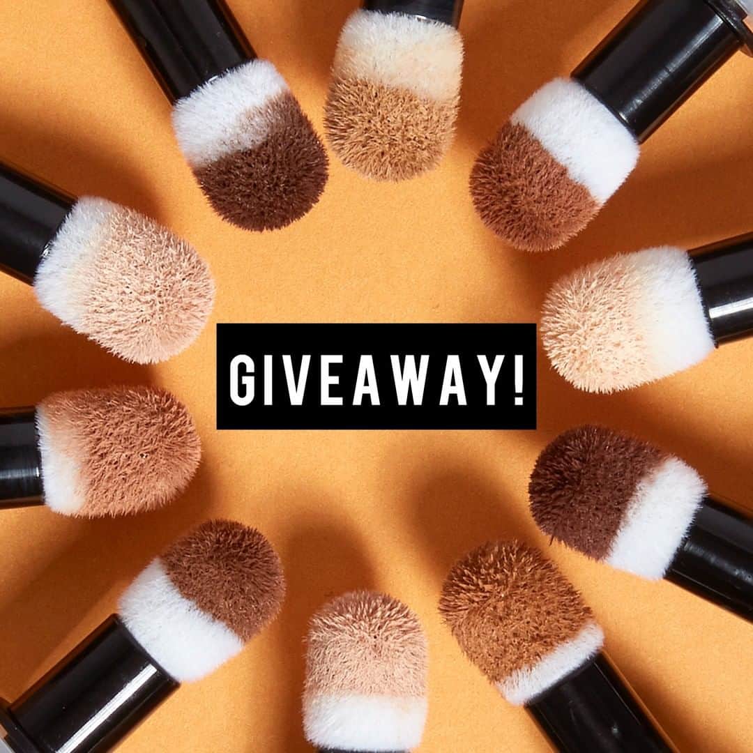 NYX Cosmeticsさんのインスタグラム写真 - (NYX CosmeticsInstagram)「Starting the week off with a #GIVEAWAY! 🎉 We're giving  5️⃣ lucky beauties 5️⃣ shades of our NEW #BornToGlow Radiant Concealer! 💛 Here's how to enter: ✨ FOLLOW @nyxcosmetics ✨ LIKE this post ✨TAG a friend US Only. Official #Sweepstakes Rules:  No purchase necessary. You must be over 18 years, a legal US resident. Starts 10:00 AM PST on February 24, 2020 and ends 10:00 AM PST on February 26, 2020. Odds of winning depend on the total number of entries received. For Complete Rules: bit.ly/3c46isJ」2月25日 3時00分 - nyxcosmetics