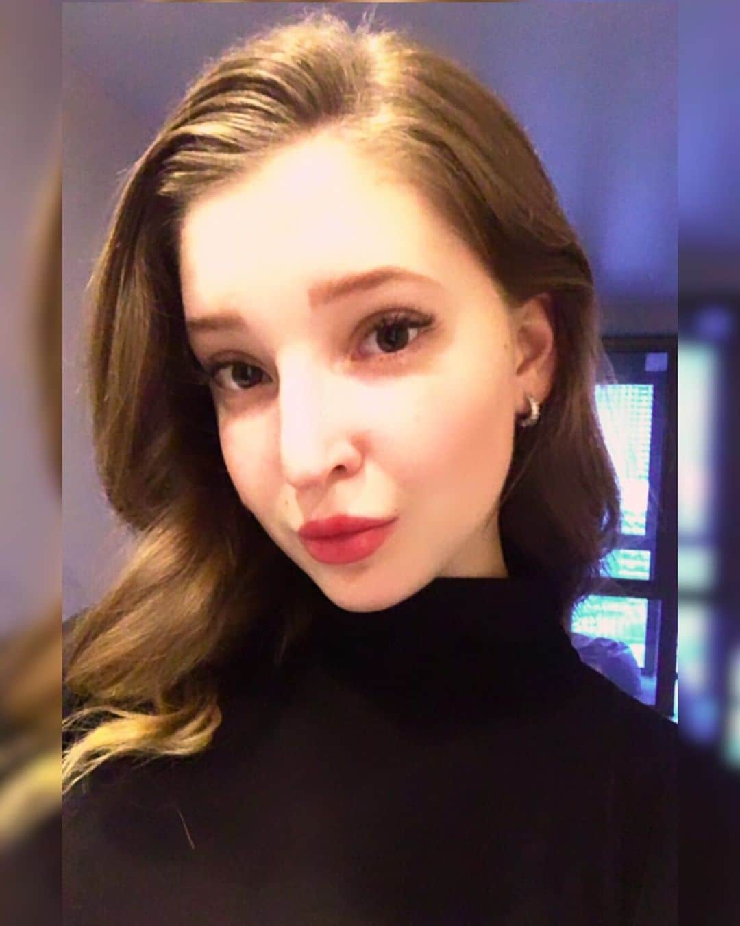 マリア・ソツコワのインスタグラム：「Вчерашний образ💃🏽 #mariyasotskova  #mariasotskova  #marysot」