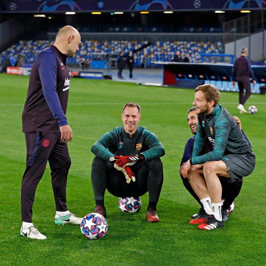 イヴァン・ラキティッチのインスタグラム：「😃⚽️💪 @championsleague #vuelvelachampions #dela #jordi #napoles」