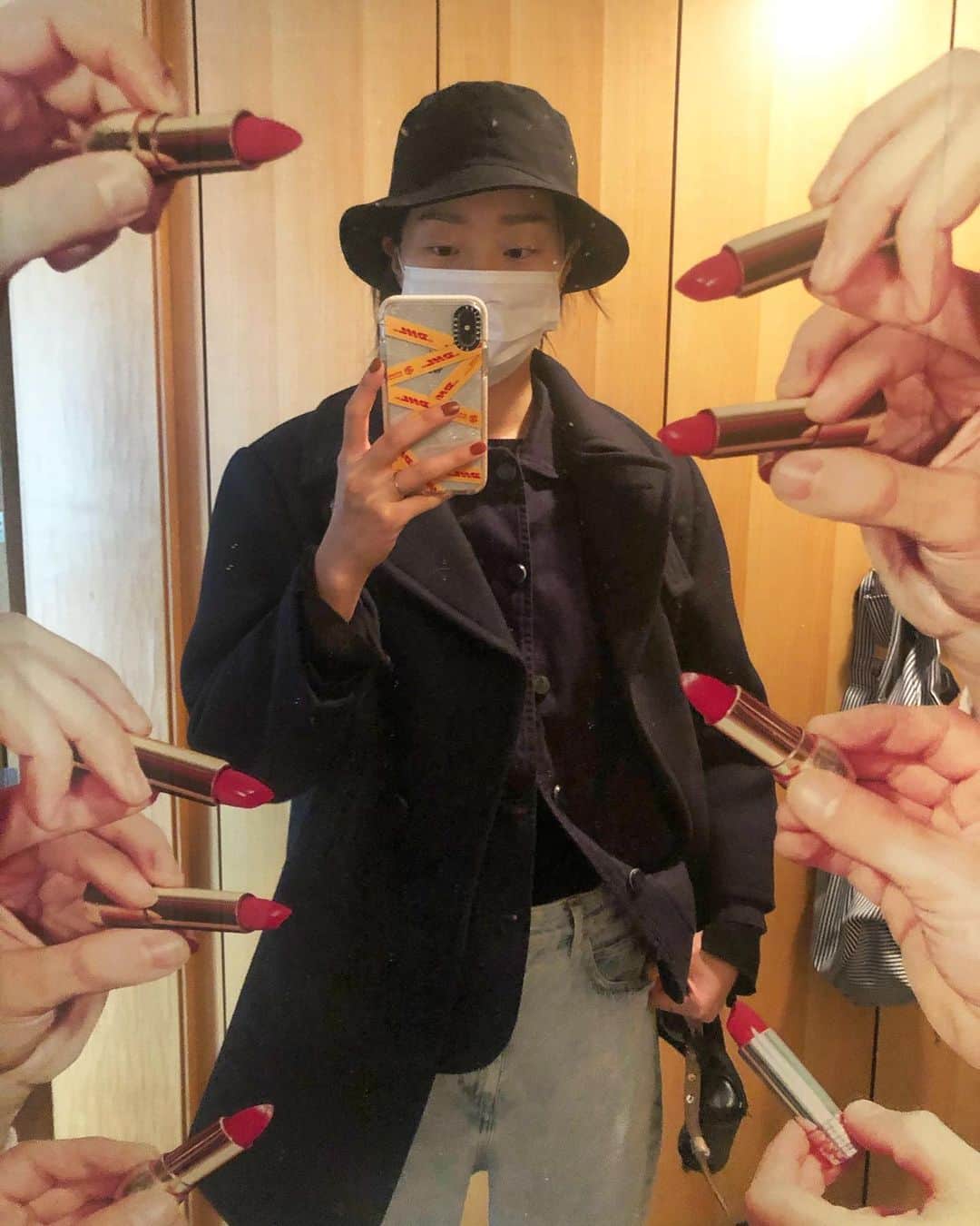 ヒョニ・カンさんのインスタグラム写真 - (ヒョニ・カンInstagram)「😷 ✔️」2月1日 15時02分 - hyoni_kang