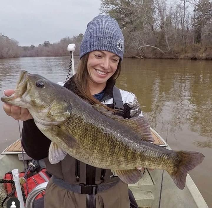 Filthy Anglers™さんのインスタグラム写真 - (Filthy Anglers™Instagram)「Filthy Female Friday my friends. Today’s episode is brought to you by Team Filthy member @leaannep and check out this shoal bass! What’s a shoal bass? Glad you asked cause I did too, here’s Leannes answer “Shoal bass is a native bass to Georgia. That lives in the shoals of the rivers in Georgia.  It looks like a combination between a largemouth and a smallmouth but the shaded lines go all the way to the belly and are much darker than a smallmouth.  What makes them special is the level of how difficult it is to actually get to where they are.  The biggest one ever caught was just over 8 pounds.  So this one being 20.5 inches long just at 5 pounds is an absolute monster.” This is a Certified Trophy Bass in Georgia! Curious if this is the same as a mean mouth??? Congrats @leaannep you are Certified Filthy www.filthyanglers.com #fishing #catchandrelease #bassfishing #filthyanglers  #getoutside #anglerapproved #outdoors #teamfilthy  #lakelife #girlswhofish #girlsfishtoo #fishinggirls #reelgirlsfish #rippinlips #ladyangler #tightlines #fishinglife #outdoorswoman #girlsthatfish #fishingpicoftheday #bassnation #fishinglifestyle」2月1日 8時01分 - filthyanglers