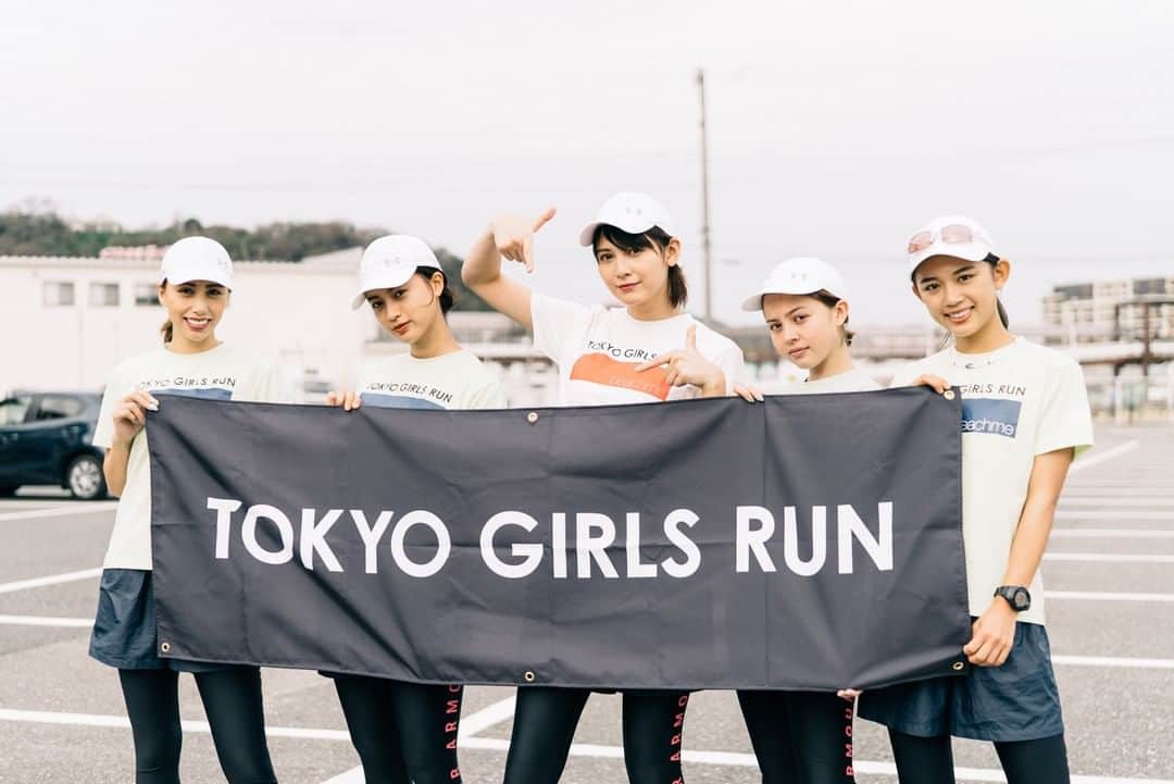 TOKYO GIRLS RUNさんのインスタグラム写真 - (TOKYO GIRLS RUNInstagram)「数々の練習と大会を経験してきたTGRメンバー。 今年の春には東京マラソンに挑戦します！ #相模屋 #tofulatte #beachme #slendaginza #slenda #アンダーアーマー #tgr #tgc #東京ガールズコレクション #tokyogirlscollection #tokyogirlsrun #marathon #マラソン #running #ランニング女子 #マラソン女子 #tokyo #ランニング #run #フィットネス #フルマラソン #ダイエット #健康 #健康食品 #スポーツウェア #model #モデル #sdgs」2月1日 9時01分 - tokyogirlsrun