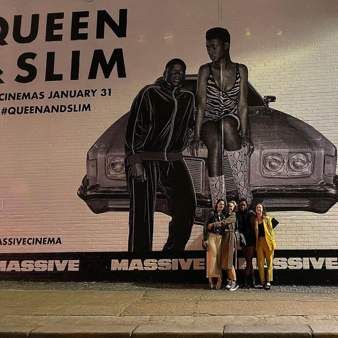 カヤ・スコデラリオさんのインスタグラム写真 - (カヤ・スコデラリオInstagram)「Out today in the uk #queenandslim 🙌❤️ @danielkaluuya」2月1日 9時42分 - kayascods