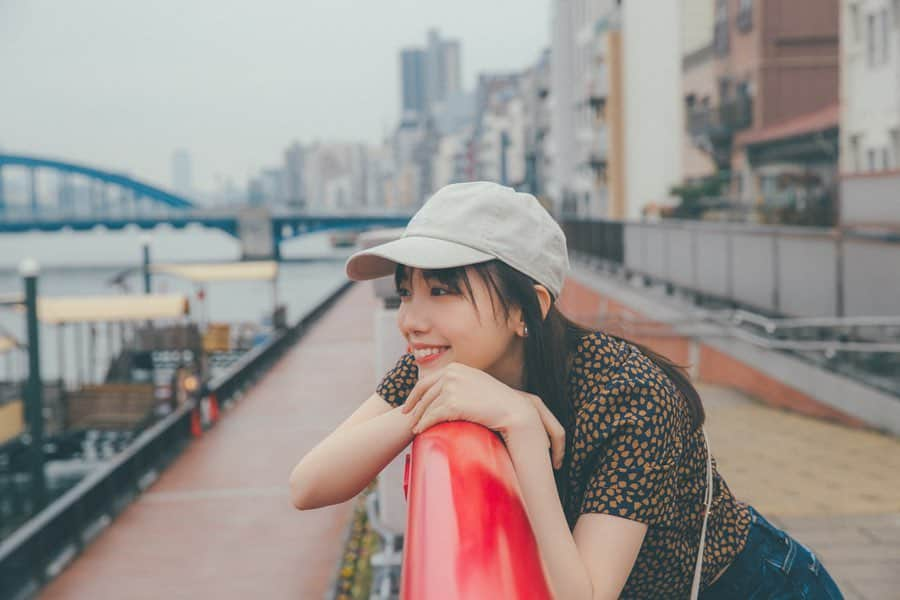 飯豊まりえさんのインスタグラム写真 - (飯豊まりえInstagram)「@tokyojorkphotogram  @ayaaa0707  @makiori  @redcardtokyo  #レッドカード #redcardtokyo  こないだ撮影をしてきました☆  @redcardtokyo さんと お仕事させていただきました！ 普段も愛用しています！😊 みなさんも 素敵なデニムとの出会いがありますように！」2月1日 10時45分 - marie_iitoyo