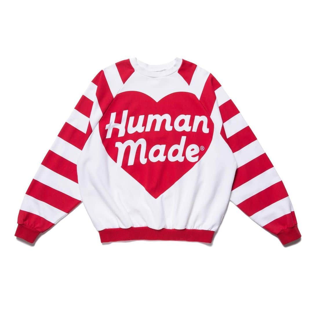 HUMAN MADEさんのインスタグラム写真 - (HUMAN MADEInstagram)「"RAGLAN BIG HEART SWEATSHIRT" now available in store and online. www.humanmade.jp  大胆なプリントが施されたラグランスウェットシャツです。アームやフロントのデザインが特徴です。 Raglan sleeve cotton sweatshirt. Features oversize shoulder print.」2月1日 11時11分 - humanmade