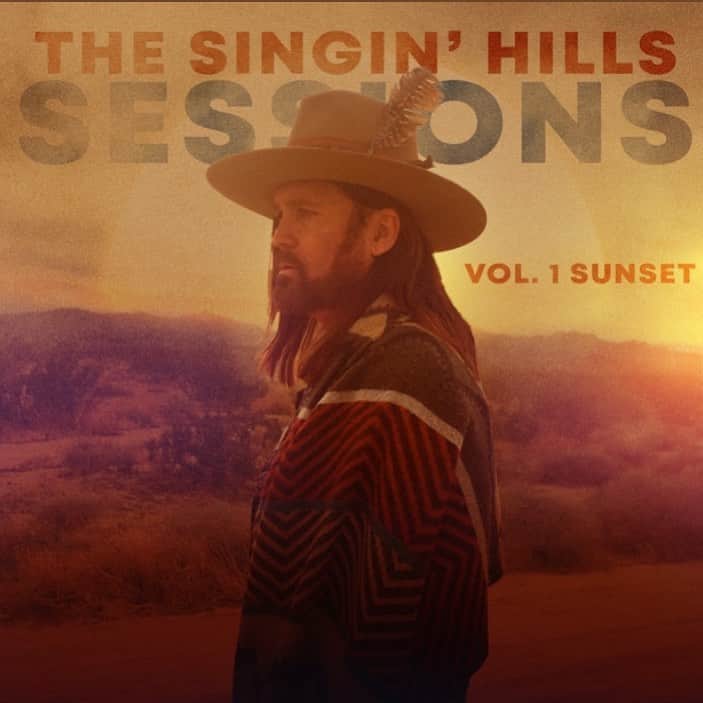 ノア・サイラスさんのインスタグラム写真 - (ノア・サイラスInstagram)「⁠The Singin' Hills Sessions, Vol. 1: Sunset⁠⁦‪billyraycyrus.lnk.to‬⁩. 🖤🖤🖤 you inspire me more than any artist on earth.  this EP is beautiful go buy it stream it whatever u gotta do to hear this 🖤🖤🖤 @billyraycyrus — ps. i got him that scarf for christmas」2月1日 12時57分 - noahcyrus