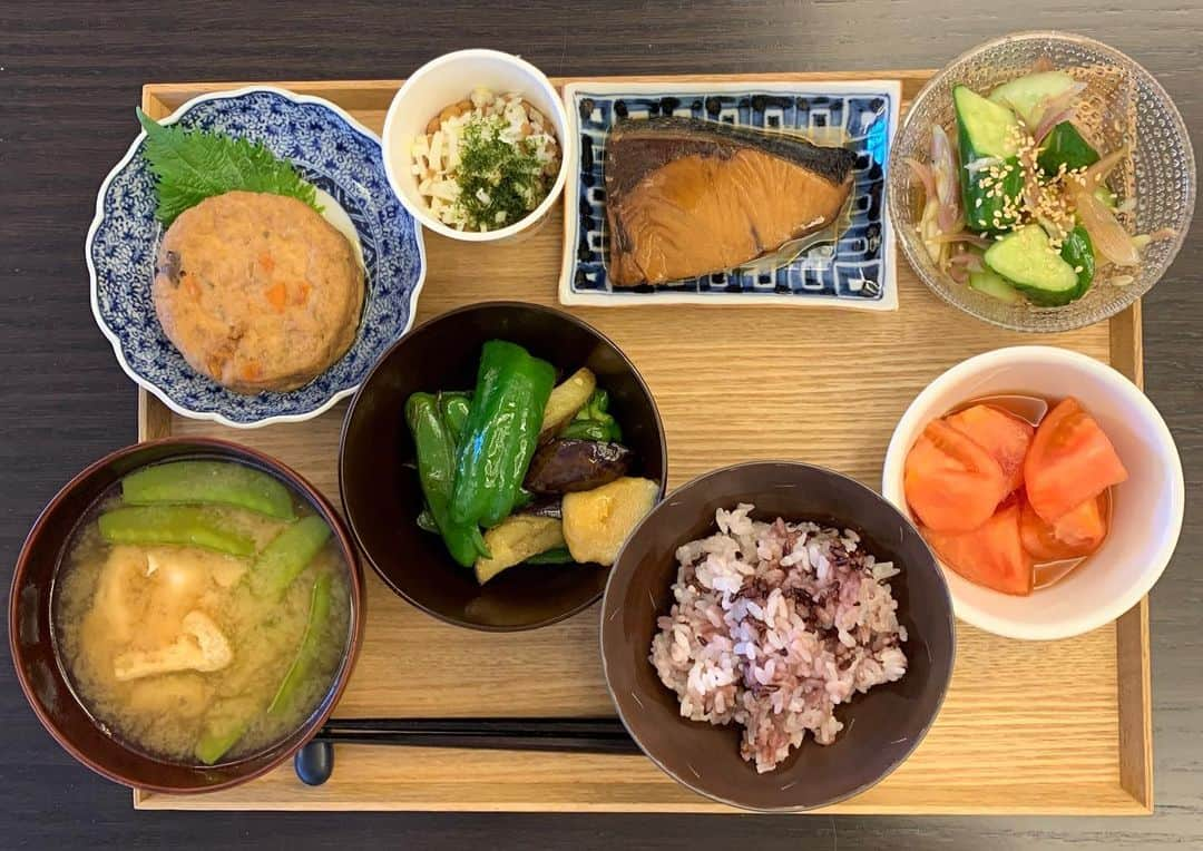 祐真朋樹さんのインスタグラム写真 - (祐真朋樹Instagram)「#朝ご飯 #祐ご飯」2月1日 13時33分 - stsukezane