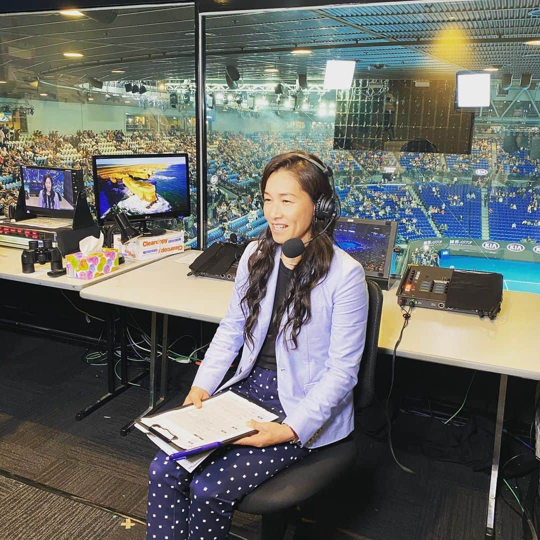 伊達公子さんのインスタグラム写真 - (伊達公子Instagram)「DAY13 女子決勝はKENINの優勝🏆 KENINの追い込まれてからのプレーはSF以上にスーパープレーでした。 #伊達公子 #kimikodate #テニス #テニスプレイヤー #テニスプレーヤー #tennis #tennisplayer #instatennis #instasports #ao2020 #ausopen #ausopen2020 #australianopen #australianopen2020 #australia #melbourne #全豪オープンテニス#全豪オープンテニス2020 #オーストラリア #メルボルン #final #女子決勝 #womensfinal #day13 #大会13日目 #wowow #wowowtennis #wowowテニス #sofiakenin #優勝後」2月2日 1時00分 - kimiko.date