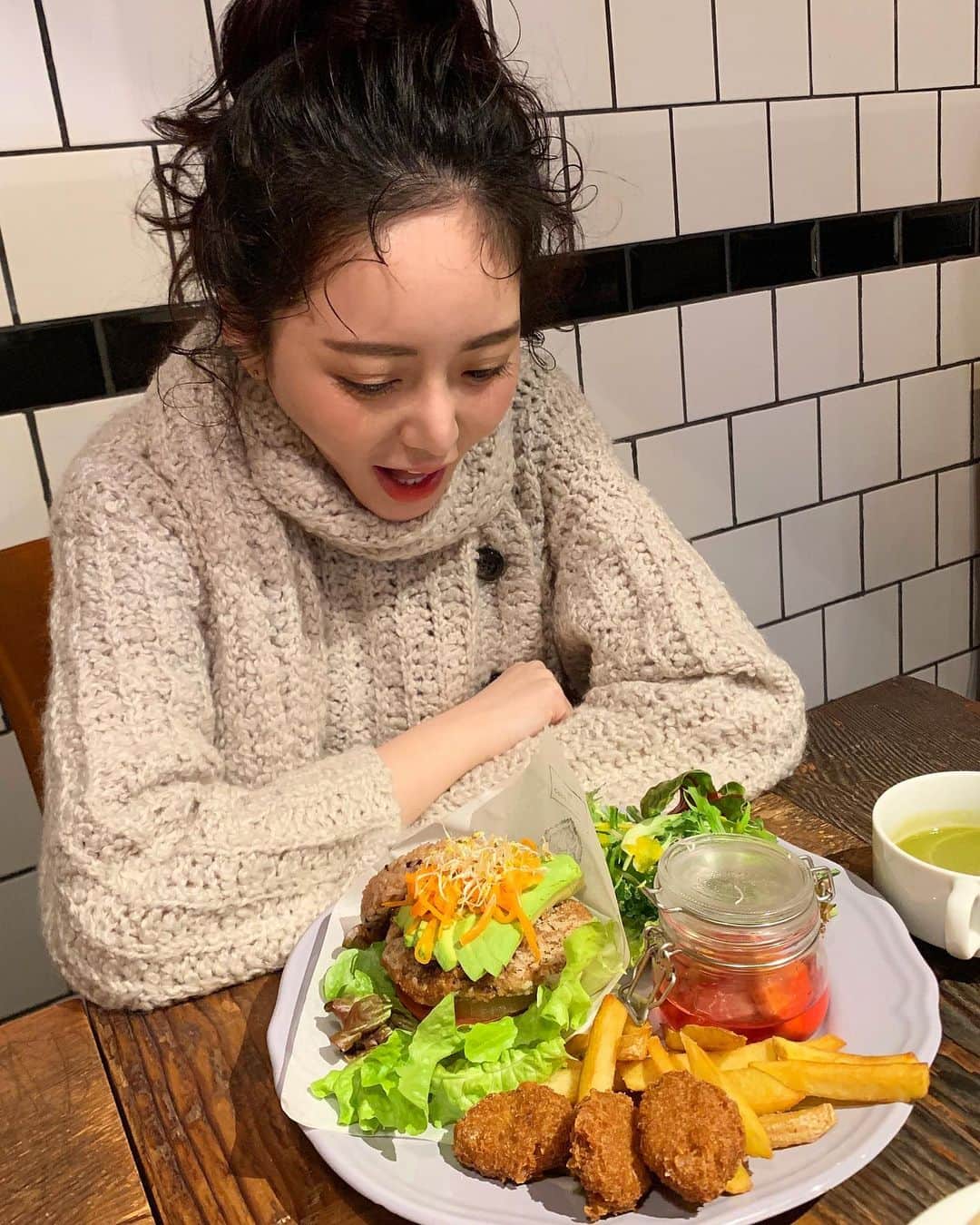 谷亜沙子のグルメインスタ