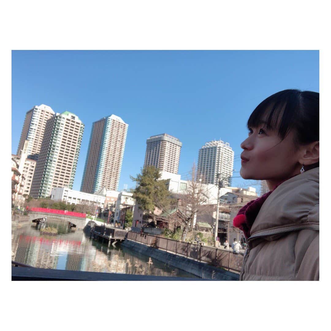 柳野玲子のインスタグラム：「次回放送📺✨ 釣りビジョン「参るぞ狼」🐺 タナゴ釣りに挑戦してきました💞 全てが小さくて繊細😳‼️ 可愛かった🥰 2月6日（木）22時〜初回放送です🐟♪♪ #釣り #釣りビジョン #タナゴ #タナゴ釣り」