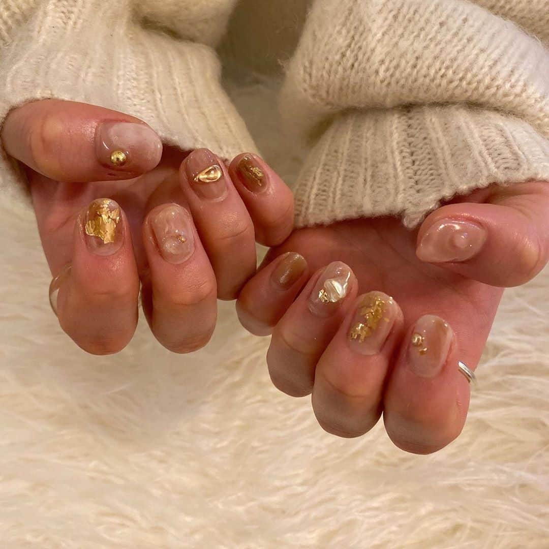PATRA magazineさんのインスタグラム写真 - (PATRA magazineInstagram)「2/1♡スワイプしてね👉「2020初ネイルカタログ💅👘」⠀ .⠀ 成人式やお正月と、2020になってからすぐたくさんイベントがあった人も。⠀ ⠀ おしゃれなあの子たちの、2020初ネイルは？⠀ ⠀ これからきそうなのはどんなネイル？💅⠀ みんなもPATRAをタグ付けして、おすすめのネイルデザインを教えてね❤︎⠀ .⠀ Thank you 🌹⠀ @nn1011c / @n._salon⠀ @akr36 / @mkxxxbaby⠀ @megu.03_03 / @mgmilk___⠀ @kitty_nome⠀ .⠀ 今女の子の中で流行っているコトやITEMがあればPATRAをタグ付けして教えてね❤︎⠀ 皆さんのすてきな投稿をぜひ紹介させてください！⠀ .⠀ .⠀ #PATRA #お洒落さんと繋がりたい #おしゃれさんと繋がりたい #ネイル #2020初ネイル #初ネイル  #ジェルネイル #セルフネイル #ニューネイル #ネイルデザイン #ワントーンネイル #ニュアンスネイル #ガーリーネイル #ラメネイル #クリアネイル⠀」2月1日 18時30分 - patra__jp