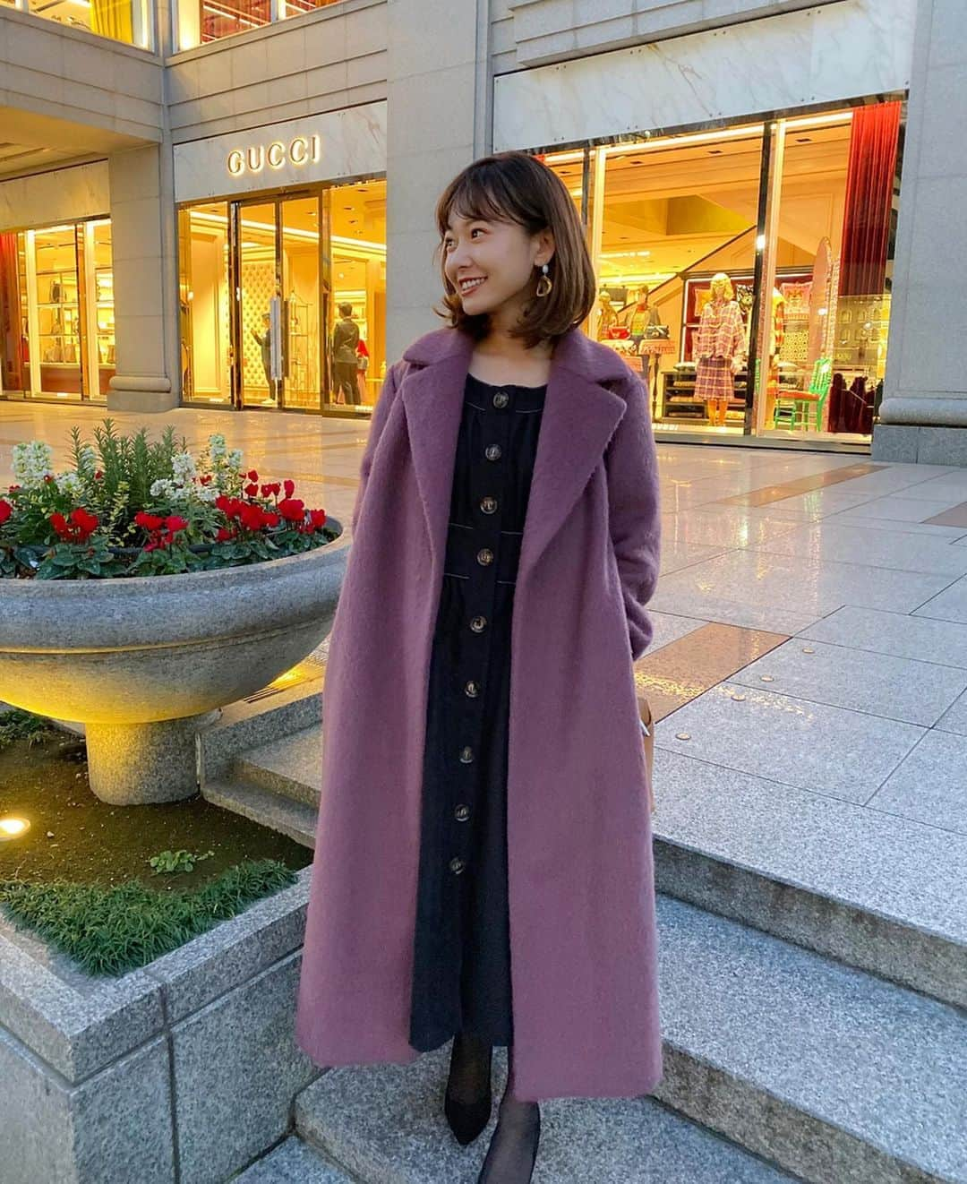 西川瑞希（みずきてぃ）さんのインスタグラム写真 - (西川瑞希（みずきてぃ）Instagram)「表参道ふらふら❤︎よくお仕事終わりに寄り道します☺︎✨ . コート,ワンピース… @cheriemona_official . #omotesando #winterfashion #cheriemona #冬コーデ #ロングコート #ワンピース #表参道」2月1日 18時39分 - mizuki_nishikawa_