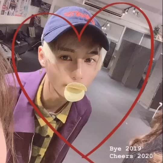 のインスタグラム：「ただただ 可愛いしかない😂💕 写真いっぱい 撮ってくれたけん またのーせよ❤️📷 #jmix #jmixmodelagency  #かわいこちゃんたち #love #アヒル  #アヒル口 #model #lesson」